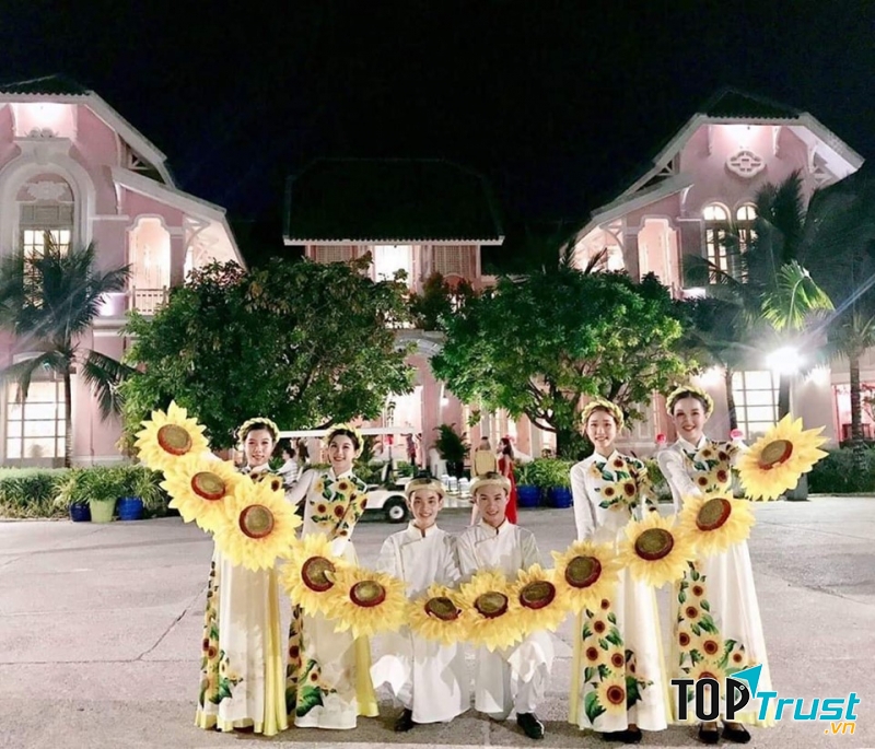 Cửa hàng cho thuê trang phục biểu diễn giá rẻ và đẹp nhất ở Bình Định