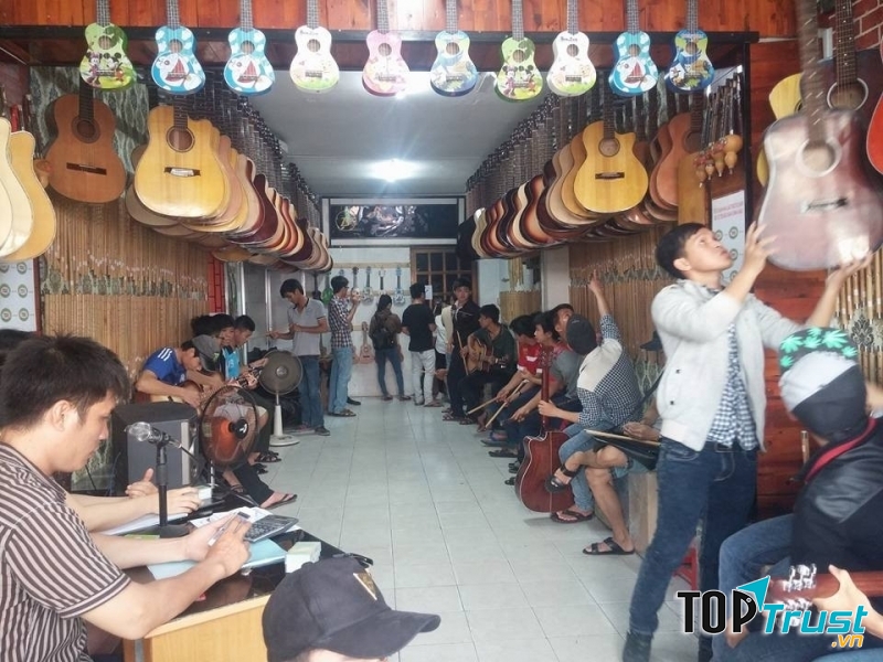 Cửa hàng nhạc cụ chất lượng tại Hải Phòng