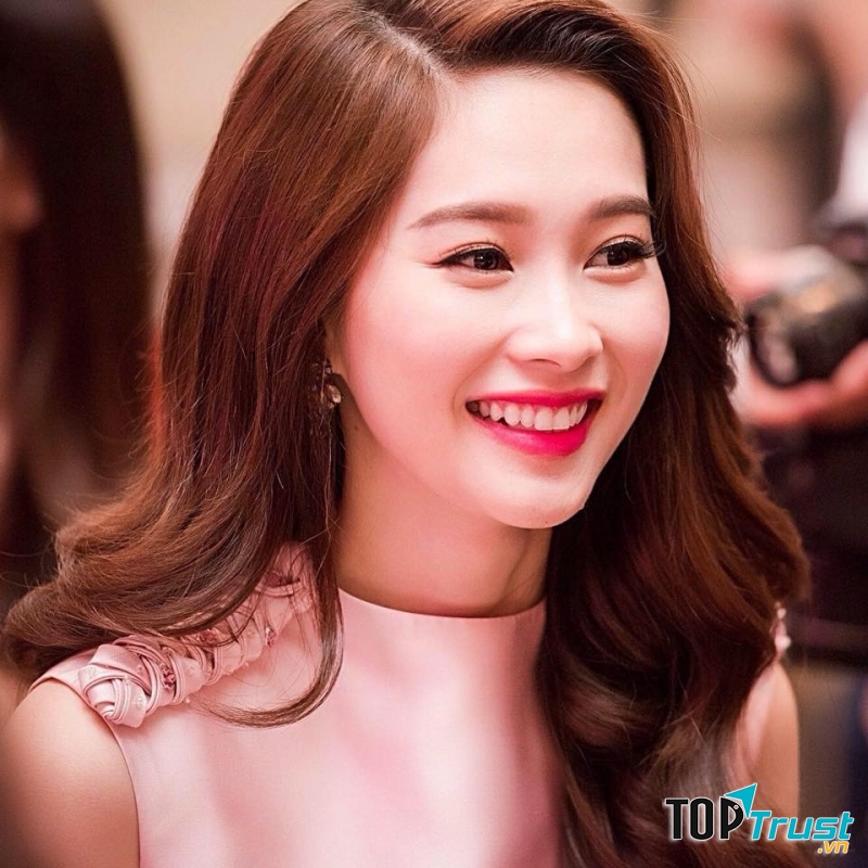 đặc điểm phúc mệnh trời sinh ở phụ nữ