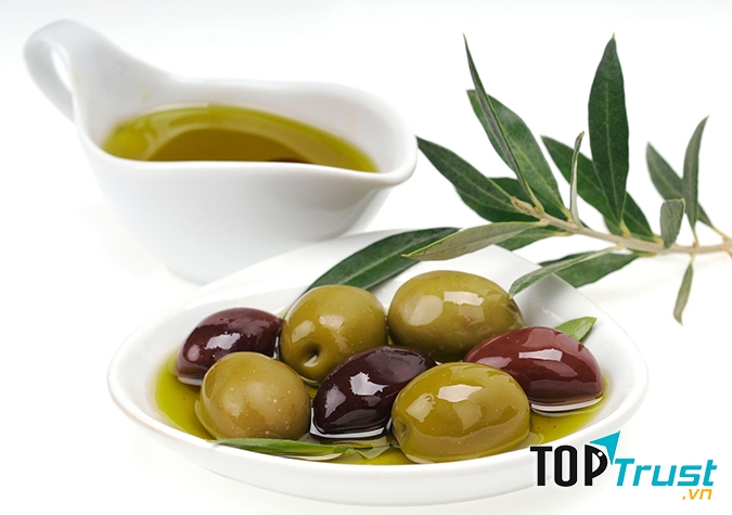Dầu olive cho bé ăn dặm được tin dùng nhất hiện nay