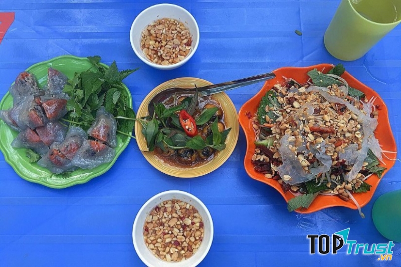 địa chỉ ăn ngon nhất tại chợ Thành Công, Hà Nội