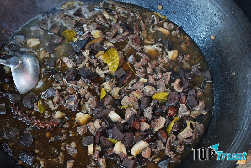 địa chỉ ăn thắng cố ngon bậc nhất tại Hà Nội