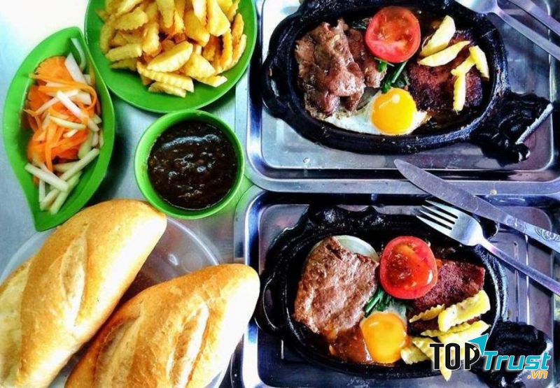 địa chỉ ăn vặt ngon nhất tại Quận Thanh Xuân, Hà Nội