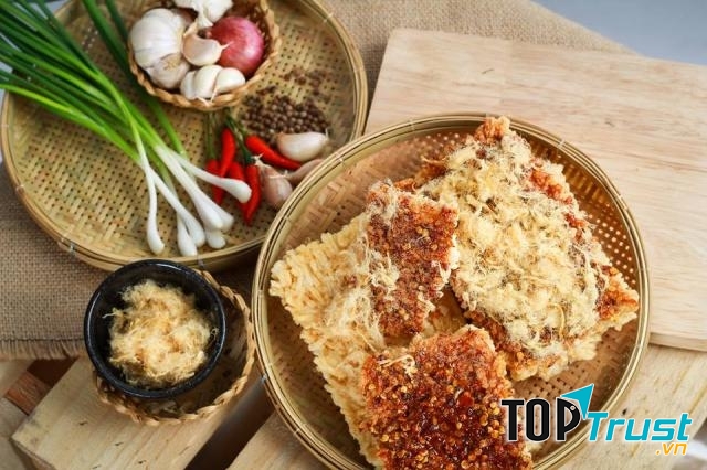 địa chỉ bán cơm cháy ngon nhất ở TP.HCM