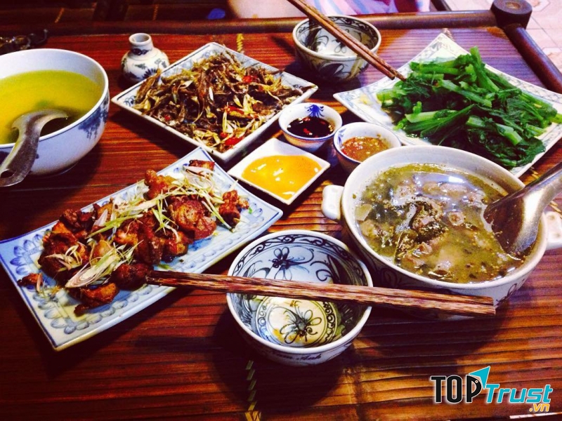 địa chỉ bán đồ ăn vặt được yêu thích nhất tại Mộc Châu- Sơn La