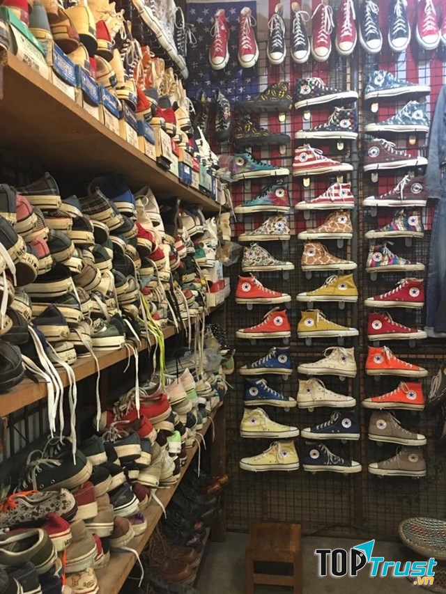 địa chỉ bán giày second hand được ưa chuộng nhất tại Thành Phố Hồ Chí Minh