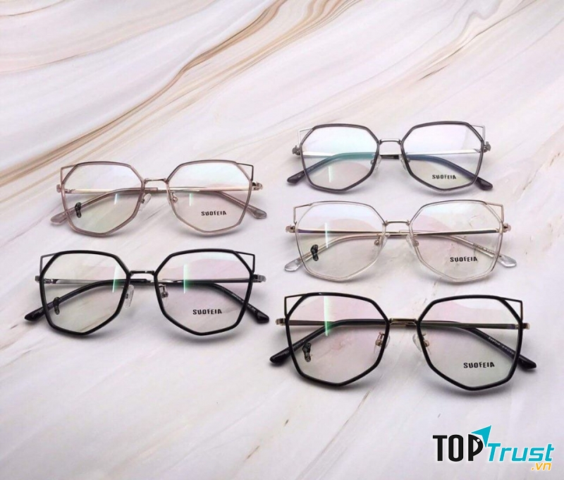 địa chỉ bán gọng kính chất lượng ở TP. Hạ Long