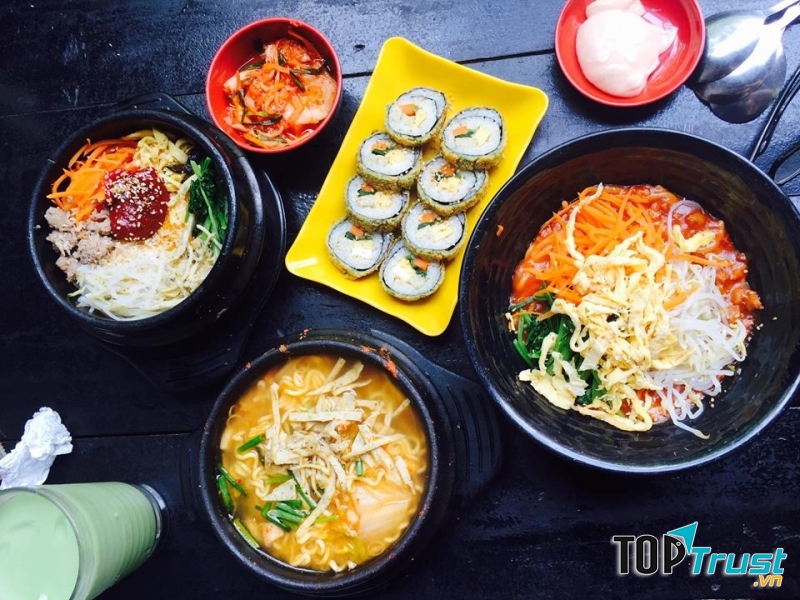 Địa chỉ bán món Hàn online tại Sài Gòn cứu đói hiệu quả trong mùa dịch