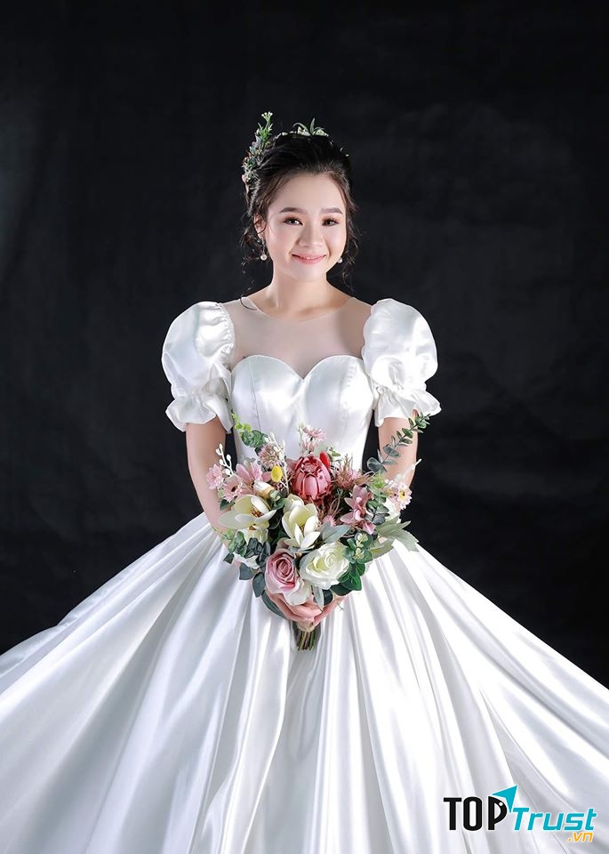 Địa chỉ cho thuê váy cưới đẹp nhất Hoài Nhơn, Bình Định