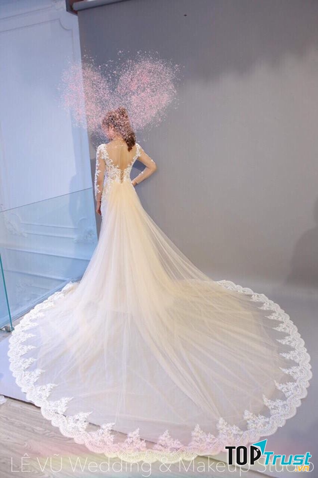 Địa chỉ cho thuê váy cưới đẹp nhất Huế
