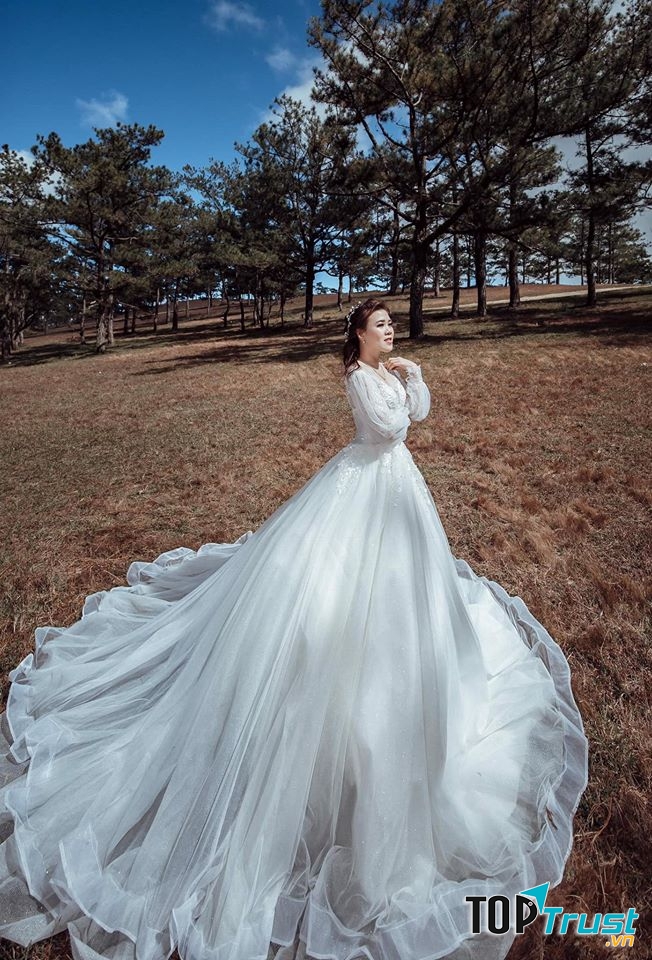Địa chỉ cho thuê váy cưới đẹp nhất tại Di Linh, Lâm Đồng
