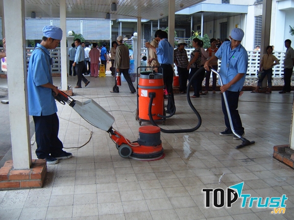 Địa chỉ cung cấp nhân viên vệ sinh uy tín tại Hà Nội