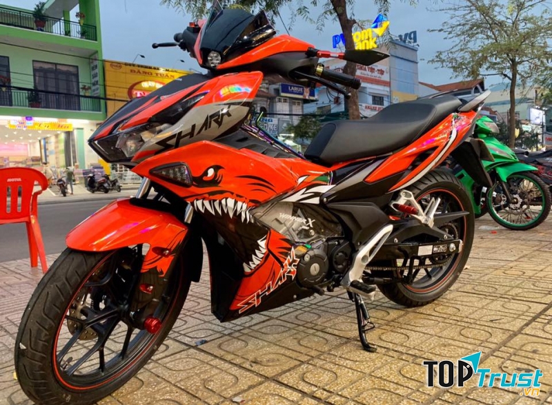 địa chỉ dán decal xe máy uy tín tại Quảng Nam