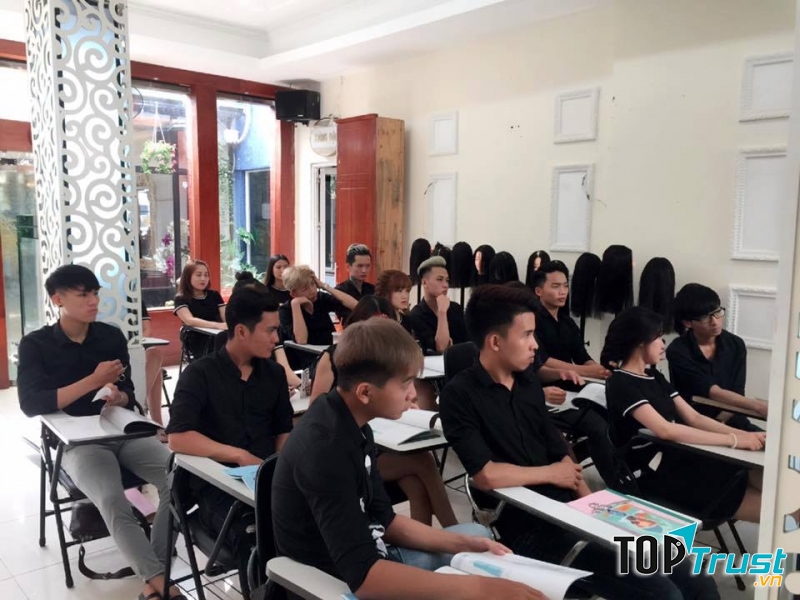 Địa chỉ đào tạo nghề tóc uy tín nhất TP. Vũng Tàu