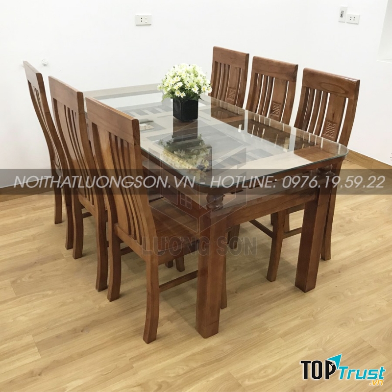 địa chỉ đóng bàn ăn uy tín, chuyên nghiệp nhất tại Hà Nội