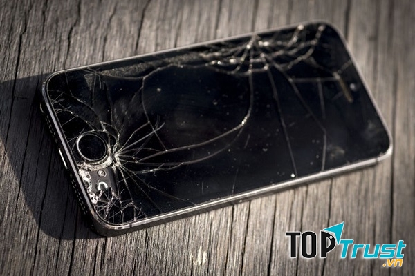 Địa chỉ ép kính, thay màn hình iPhone chính hãng uy tín nhất tại Đà Nẵng