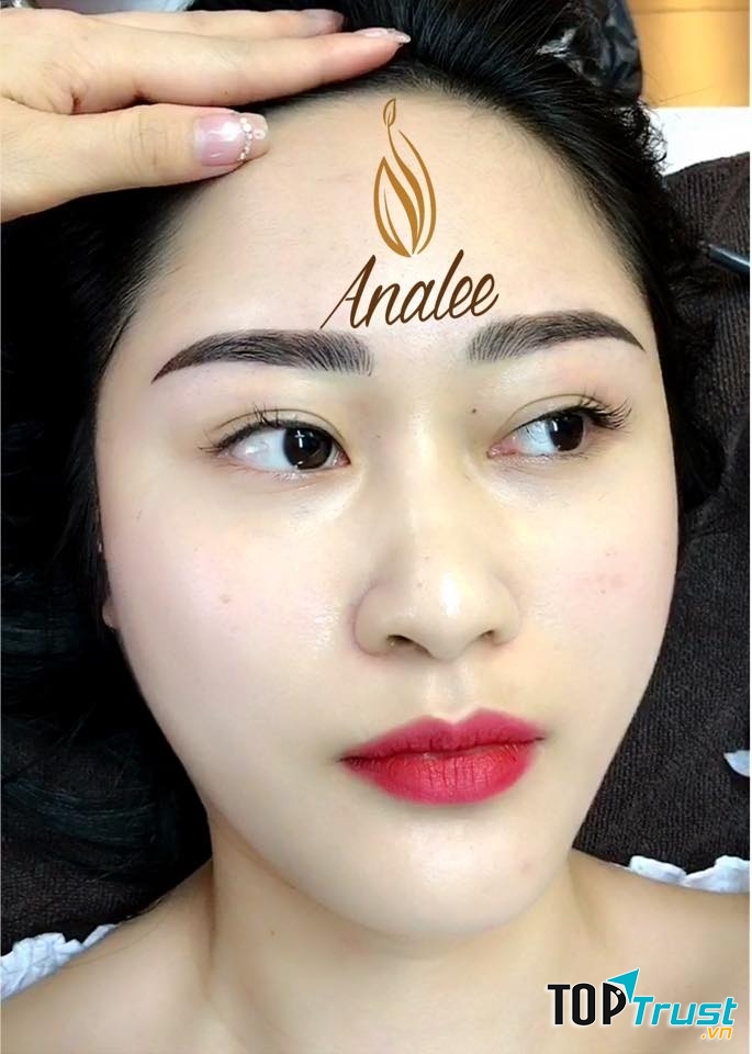 Địa chỉ làm chân mày điêu khắc đẹp nhất Đà Nẵng