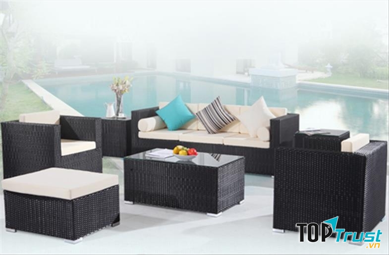 Địa chỉ mua bàn ghế mây nhựa tốt nhất TP.HCM