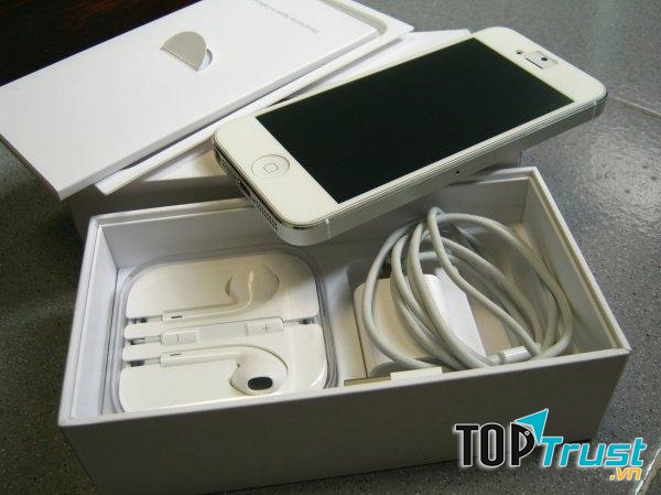 Địa chỉ mua iPhone cũ/mới uy tín nhất TP. HCM