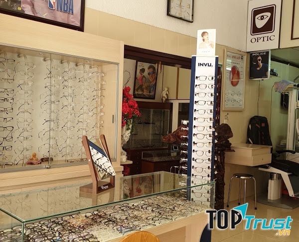 địa chỉ mua kính mắt đẹp và chất lượng tại Đà Lạt, Lâm Đồng
