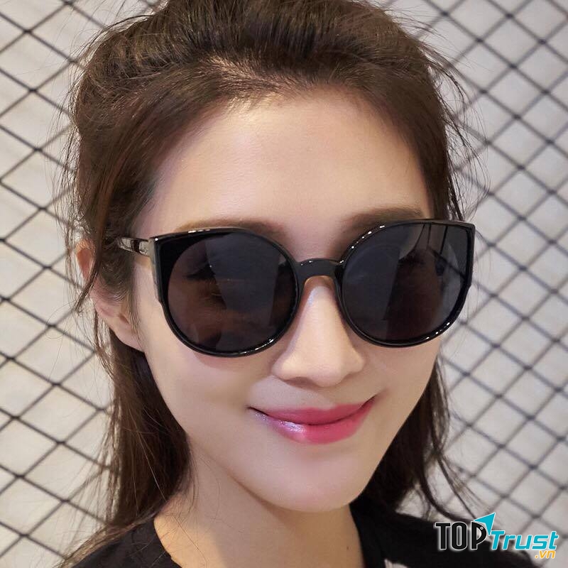 địa chỉ mua kính mắt đẹp và chất lượng tại Hội An