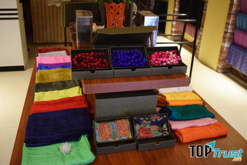 địa chỉ mua lụa đẹp nhất Hà Nội