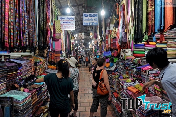 địa chỉ mua sỉ quần áo rẻ nhất tại Hà Nội