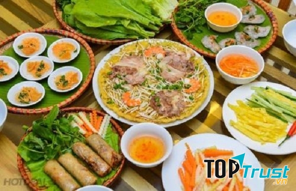 địa chỉ thưởng thức món ăn Huế cực ngon ở Sài Gòn