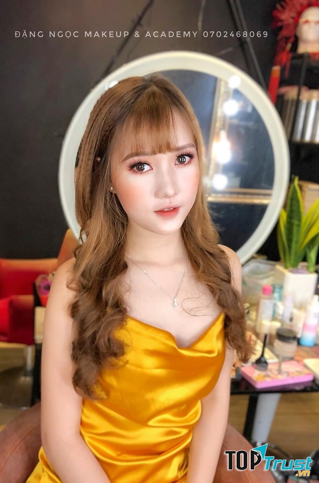 Địa chỉ trang điểm dự tiệc đẹp nhất tại Huế