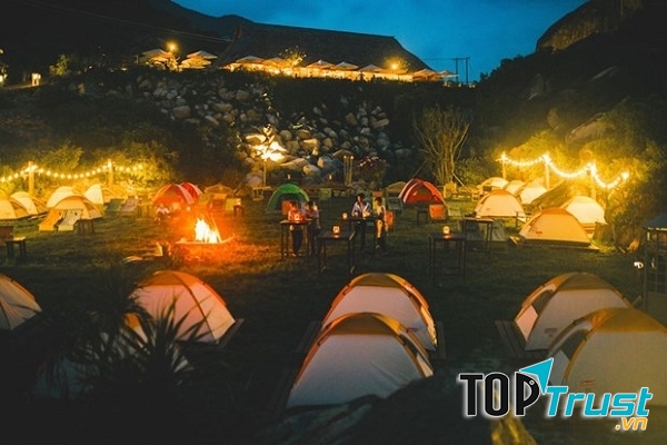 địa điểm cắm trại tuyệt vời nhất Việt Nam