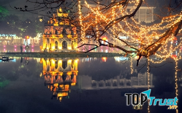 địa điểm đi chơi buổi tối thú vị nhất ở Hà Nội