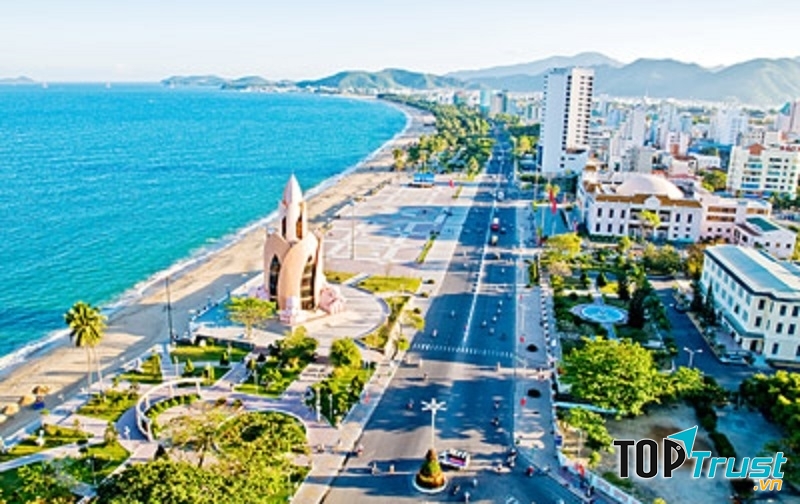 địa điểm du lịch nổi tiếng nhất ở Nha Trang bạn không thể bỏ qua