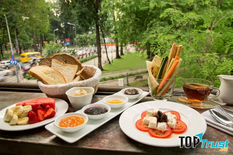 Địa điểm thưởng thức Sunday brunch ngon tại Quận 1, TP. HCM