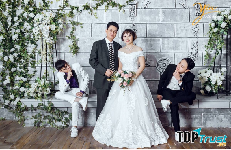 Dịch vụ chụp ảnh cưới pre-wedding và ảnh gia đình phong cách Hàn Quốc tại Hà Nội