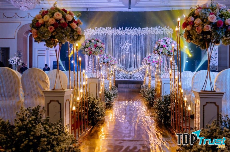 Dịch vụ trang trí tiệc cưới đẹp nhất quận Tân Phú, TP. HCM