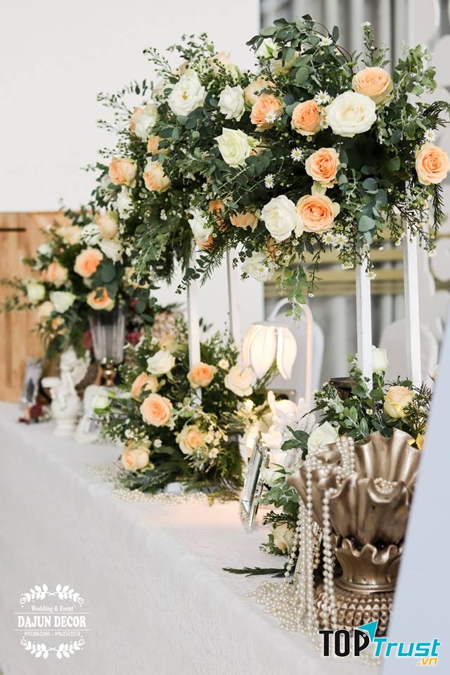 Dịch vụ trang trí tiệc cưới đẹp và uy tín nhất tại Biên Hòa, Đồng Nai