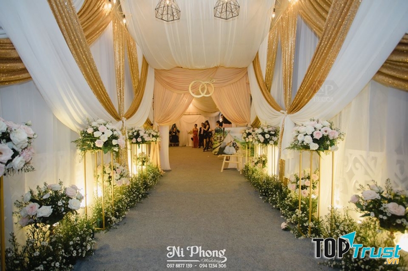 Dịch vụ trang trí tiệc cưới đẹp và uy tín nhất Tây Ninh