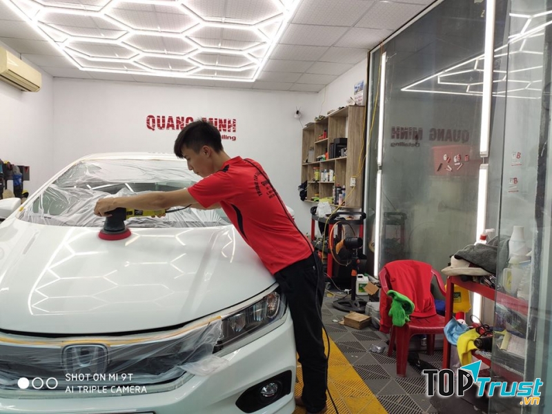 Dịch vụ vệ sinh nội thất ô tô uy tín nhất tại Đà Nẵng