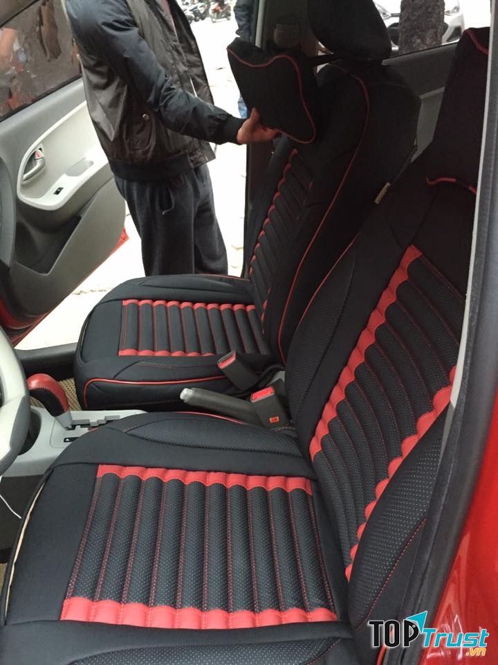 Dịch vụ vệ sinh nội thất ô tô uy tín nhất tại TP. Vinh, Nghệ An