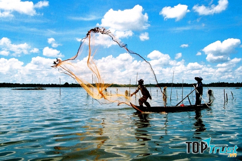 Điểm du lịch hấp dẫn nhất miền Tây