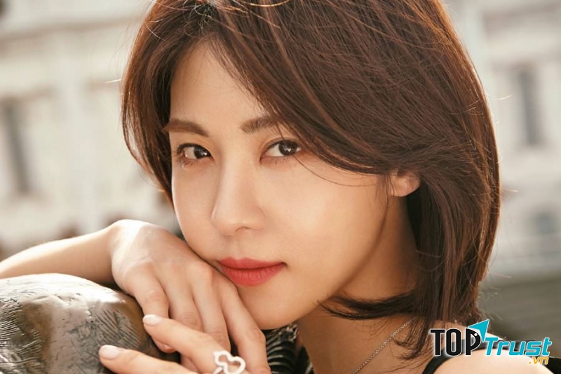 Diễn viên nổi tiếng nhất điện ảnh Hàn Quốc