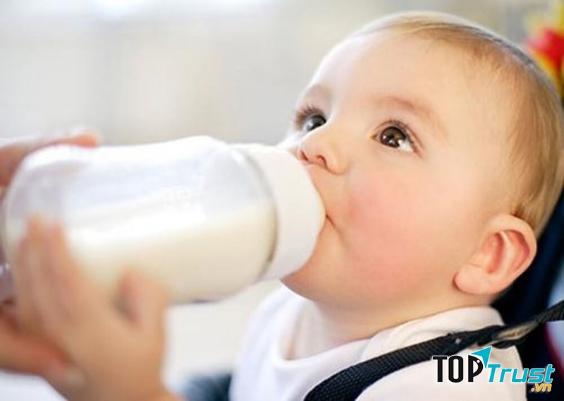 Dòng sữa bột Pháp dành cho bé được ưa chuộng nhất hiện nay