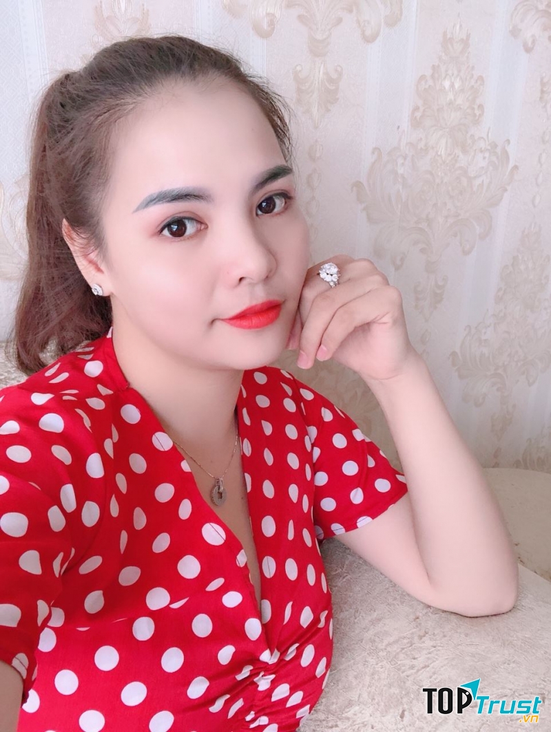 Giới thiệu về cô gái có bàn tay vàng chuyên cắt mí nâng mũi phẫu thuật tại Biên Hoà, Đồng Nai đó chính là cô gái tên Loan Tây