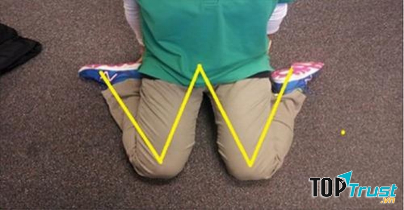 Hành động tưởng chừng bình thường của trẻ nhưng bố mẹ cần đặc biệt lưu ý