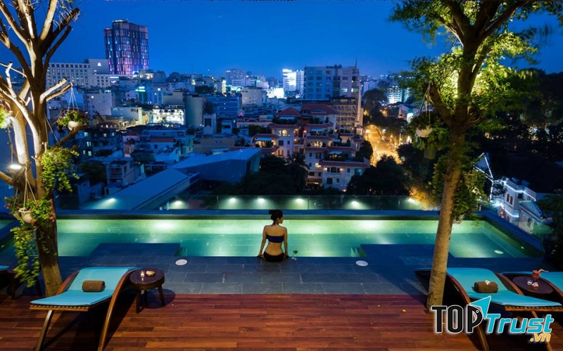 Hồ bơi hiện đại nhất ở thành phố Hồ Chí Minh