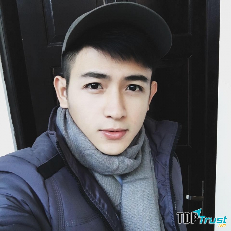 Hot boy tài sắc vẹn toàn khiến dân mạng phát sốt năm 2016