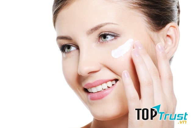 Kem trị sẹo dành cho da mẫn cảm tốt nhất hiện nay