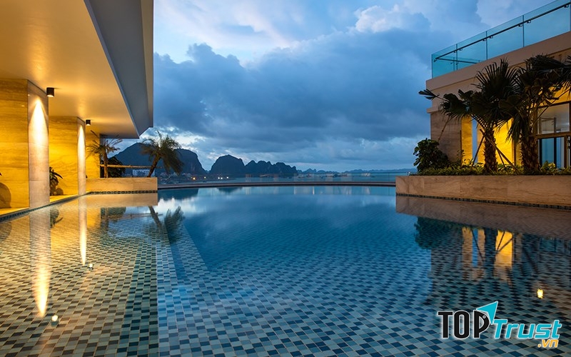 Khách sạn sang trọng, đẳng cấp nhất tại TP Hạ Long