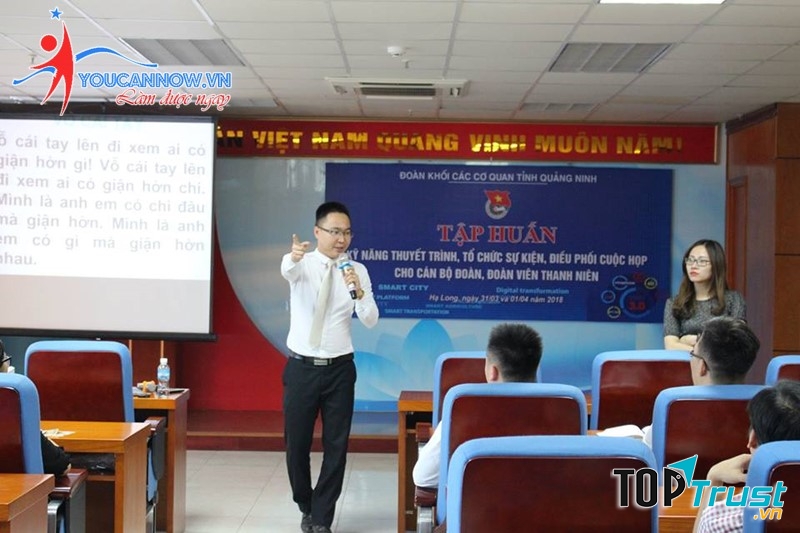 Khóa học kỹ năng phát biểu, thuyết trình, đào tạo kĩ năng nói trước đám đông ở Hà Nội