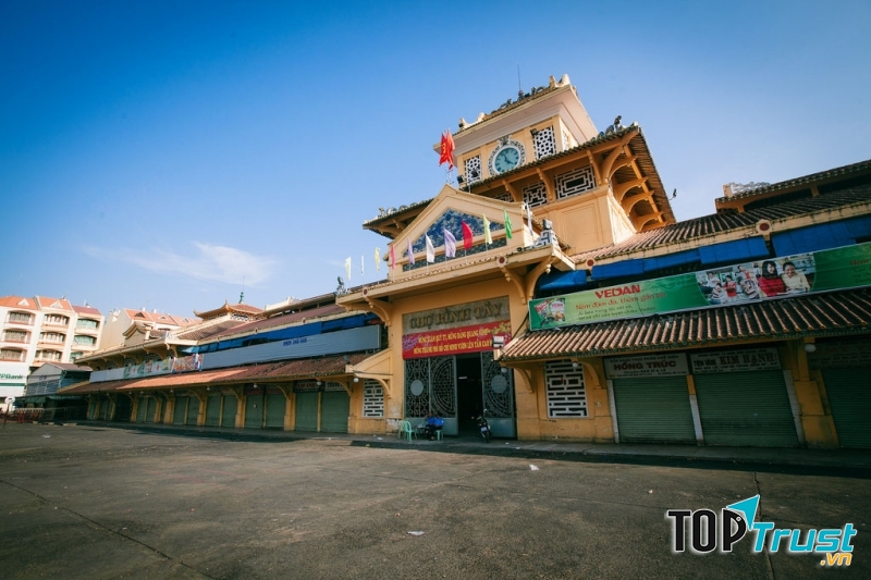 Khu chợ chuyên sỉ các mặt hàng rẻ nhất tại thành phố Hồ Chí Minh